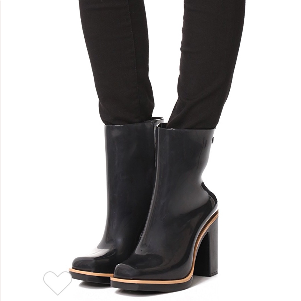 Melissa rain boots